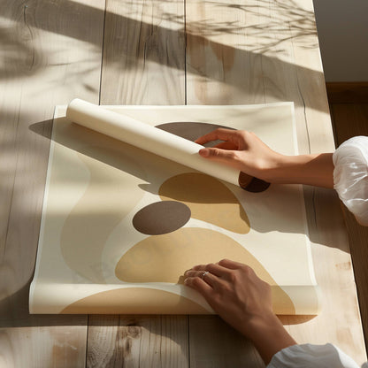 Cette affiche imprimée illustre une composition minimaliste, où l’œil trouve le repos et l’esprit, l’évasion. Un hommage à la beauté imparfaite de la nature, à ses éclats, à ses traces.

