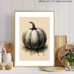 Sous un ciel d’octobre, quand les ombres s’allongent et que le vent murmure aux fenêtres, la « Citrouille noire » s’impose comme une élégie visuelle. Peinte dans des tons profonds de charbon et de gris fumé, elle repose sur un fond beige texturé, comme une silhouette au clair de lune.

S'agence parfaitement avec les affiches:&nbsp; Citrouille crème /&nbsp; Trois citrouilles